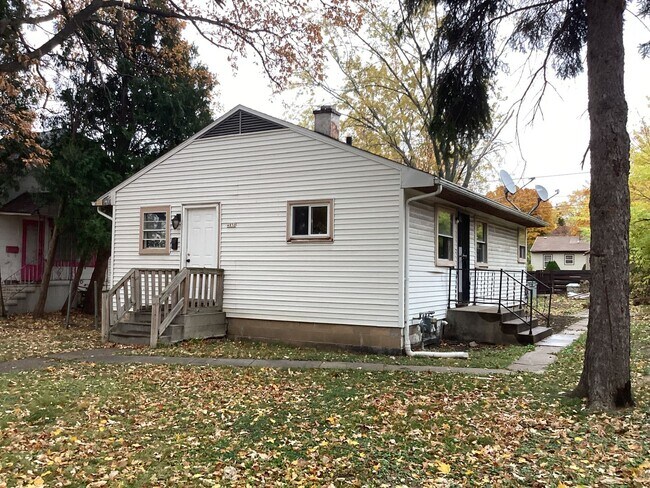 Foto del edificio - 3 Bedroom Single family home