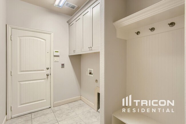 Foto del edificio - 1119 Brigham Drive