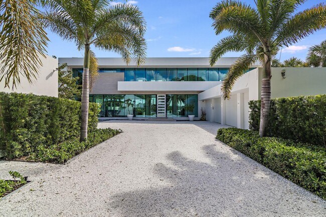 Building Photo - 2299 Ibis Isle Rd E