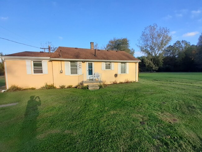 Building Photo - 28520 Martinsville Rd
