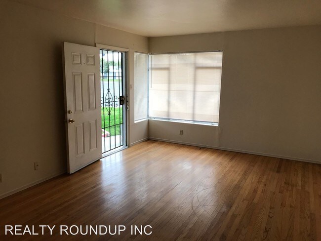 Building Photo - 2 br, 1 bath House - 2031 Florin Rd