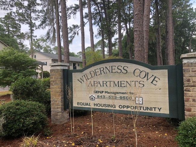 Foto del edificio - Wilderness Cove Apartments