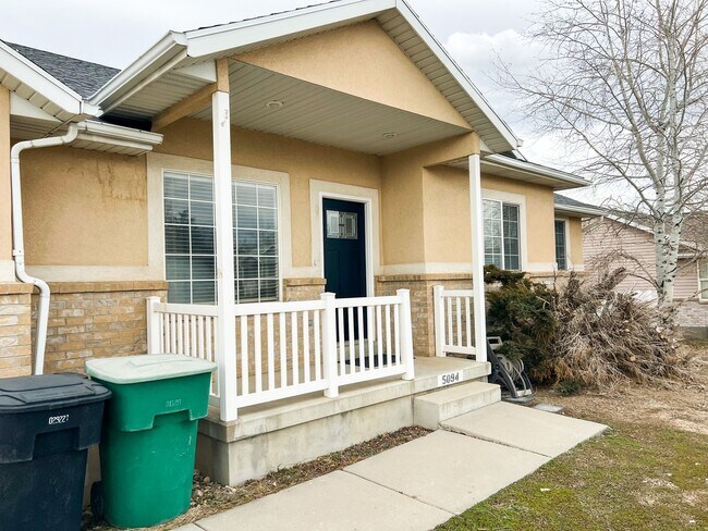 Foto del edificio - Gorgeous Home in West Jordan