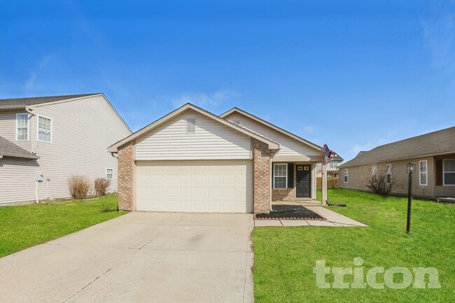 Building Photo - 345 Bent Stream Ln