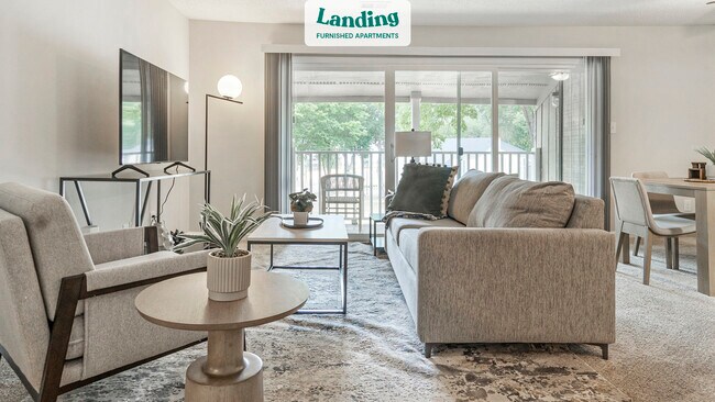 Foto del edificio - 6625 Lake Hill Dr