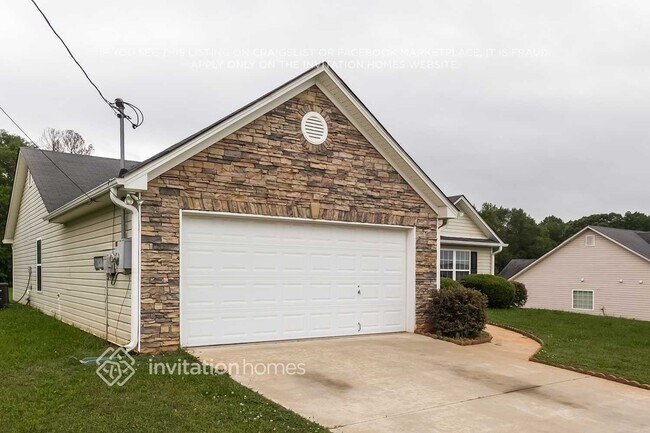Foto del edificio - 200 Mills Creek Ln