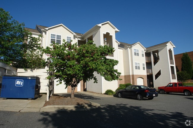 Building Photo - Village of Moss Creek Apartments