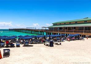 Building Photo - 16733 Collins Ave