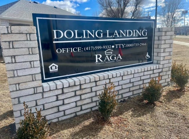 Building Photo - 1533 Doling Ln