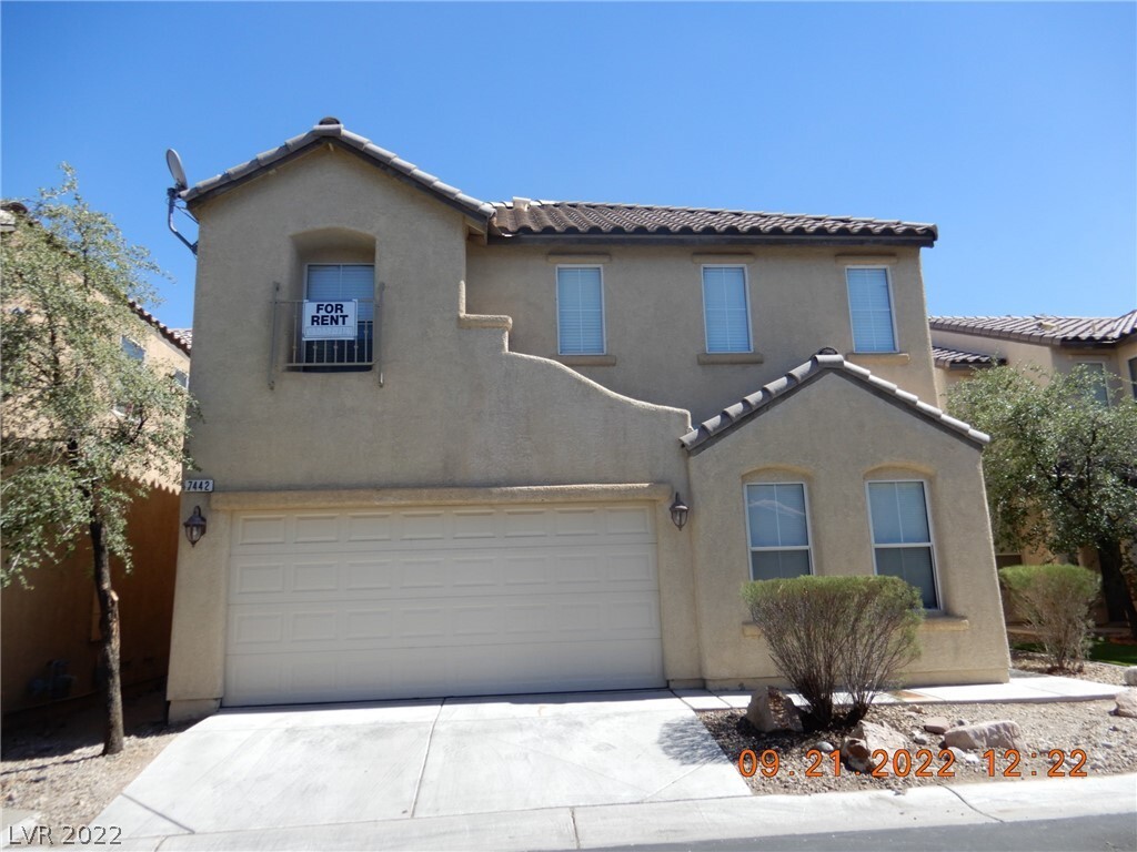 Primary Photo - 7442 Granada Willows St