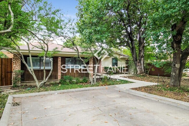 Foto del edificio - Charming 3 Bedroom in Richardson!