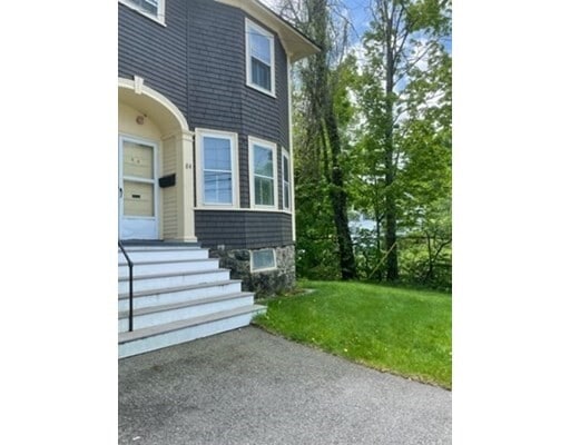Primary Photo - 84 Essex St