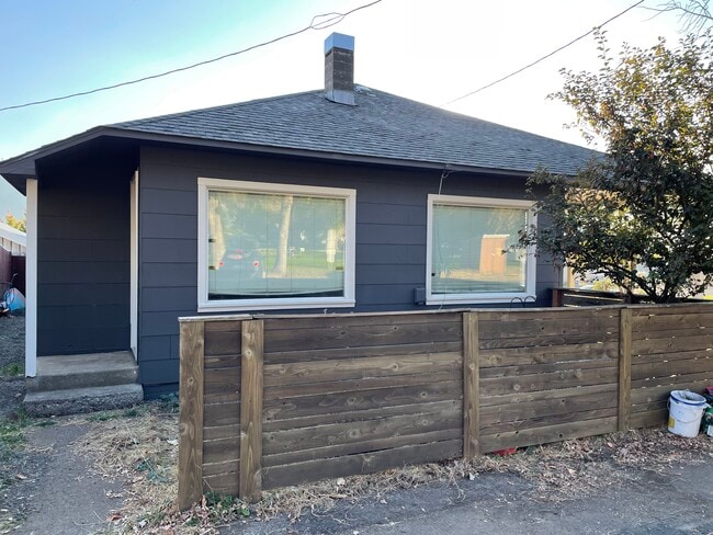 Building Photo - 403 West Humboldt