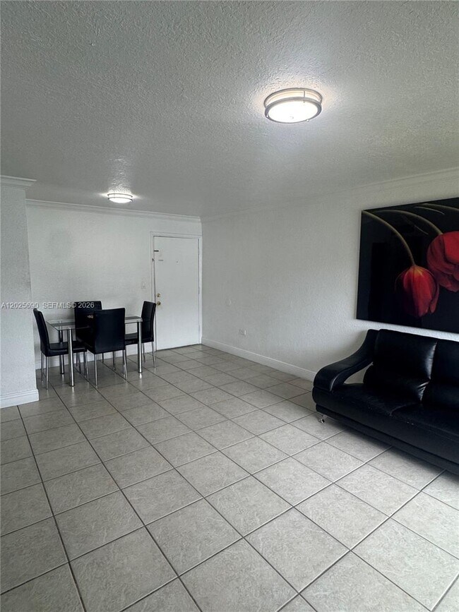 Building Photo - 7235 SW 94th Pl