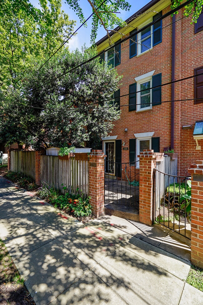View into rear gated patio - 1140 N Taylor St