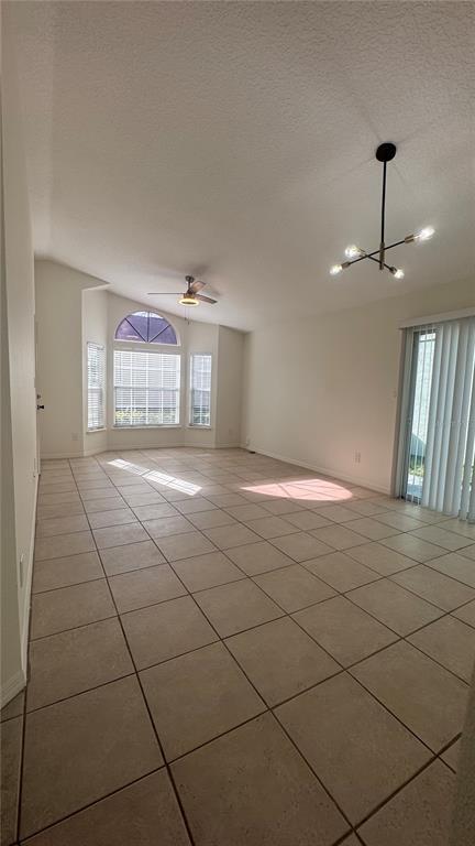 Foto del edificio - 1613 Winter Green Blvd