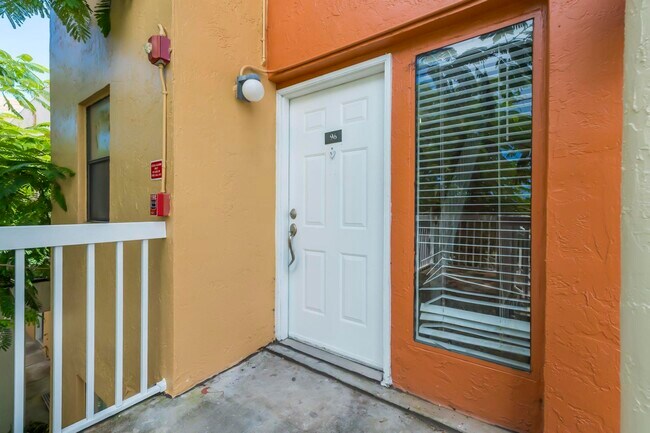 Building Photo - 5200 NW 31st Ave