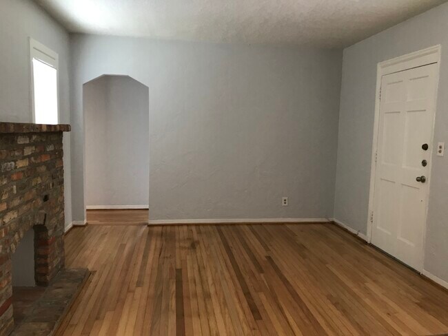 Foto del edificio - 1105 NE 118th St