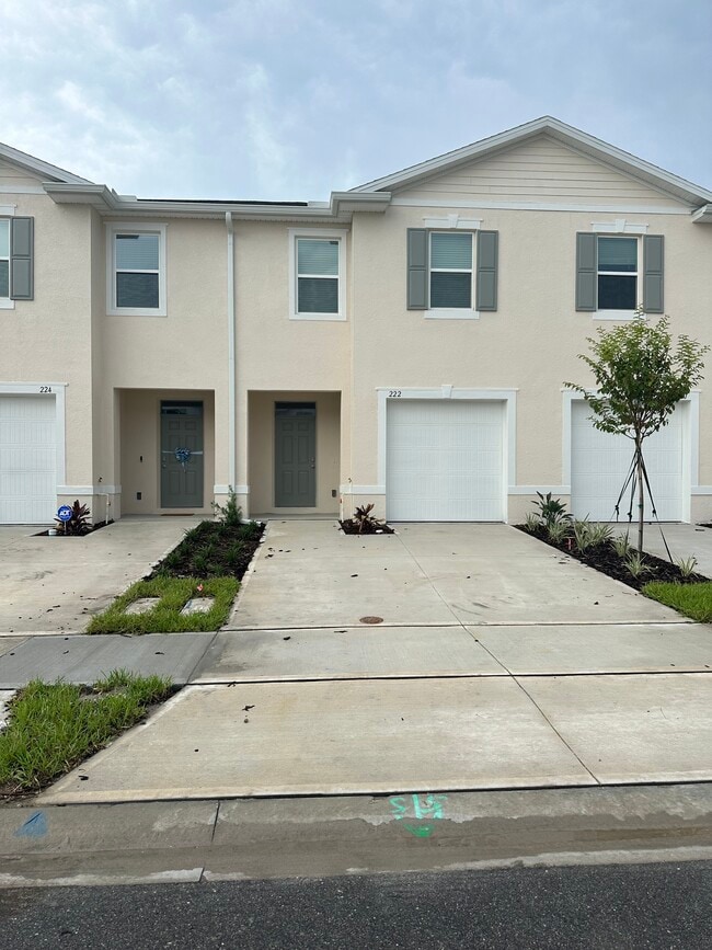 Building Photo - 222 Reena Dr