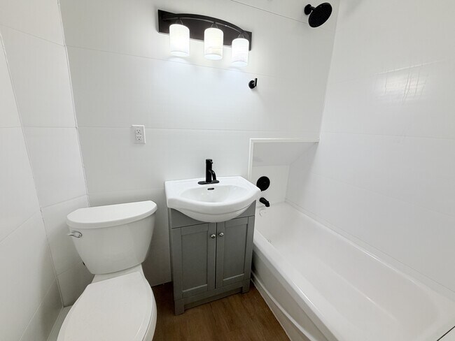 Photo du bâtiment - 324 Vidal St S