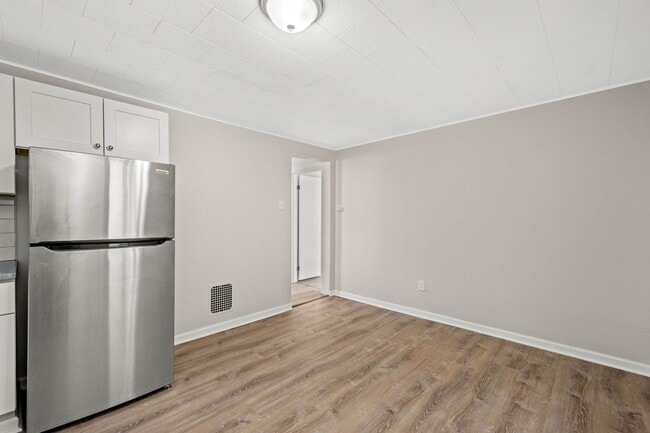 Building Photo - 47 Mainsgate St