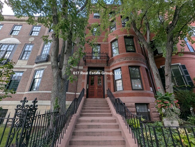 Foto del edificio - 354 Beacon St