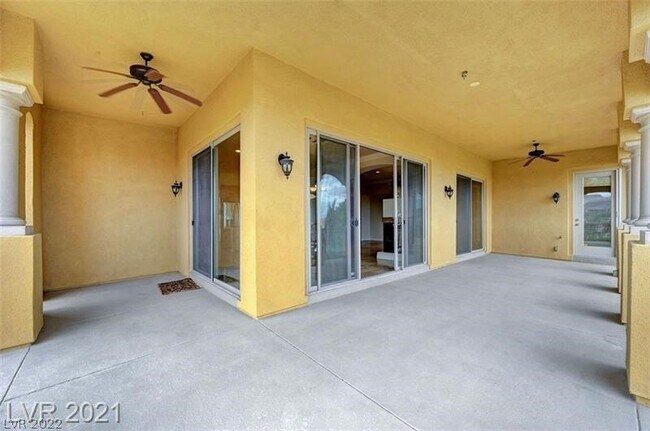 Building Photo - 20 Luce Del Sole