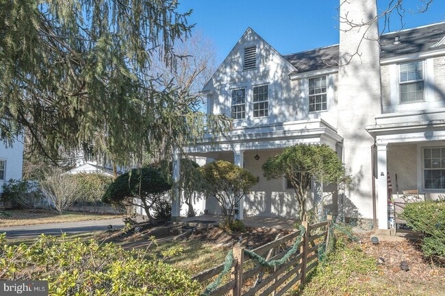 Photo - 515 Beechwood Ln Townhome