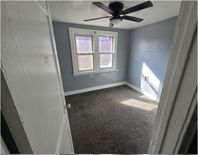Building Photo - 13929 Arlington St