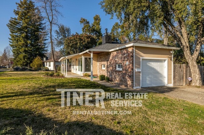 Building Photo - 3825 Duran Cir