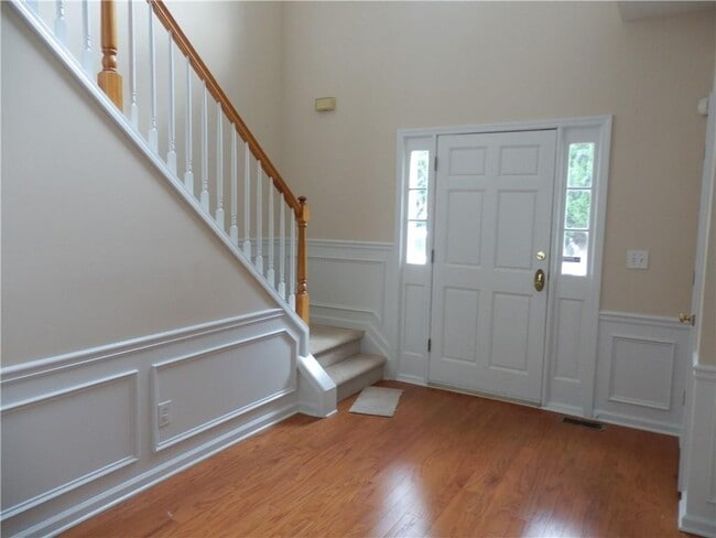 Foto del edificio - 3730 Ancroft Cir