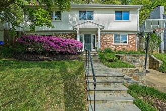 Building Photo - 6301 Crathie Ln