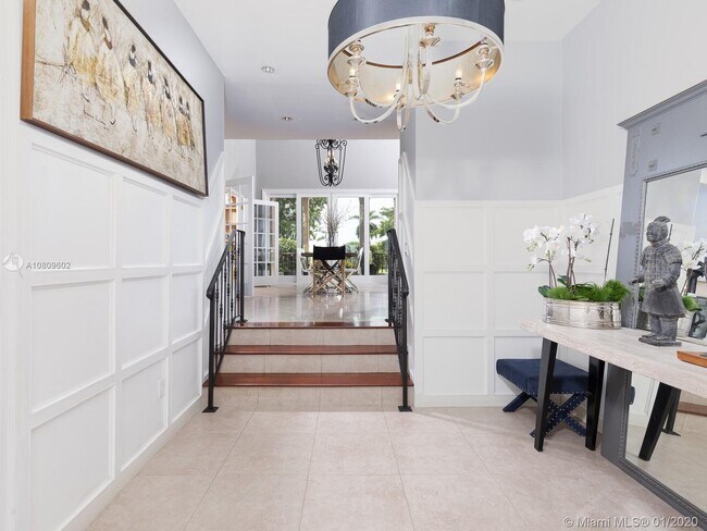 Building Photo - 13658 Deering Bay Dr