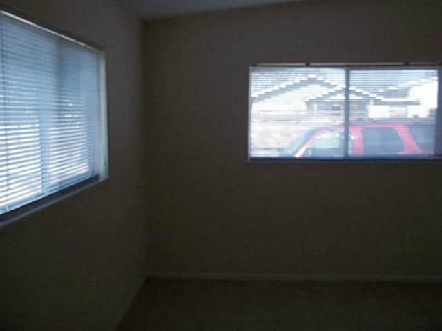 Foto del edificio - 5213 Joe Sayers Ave