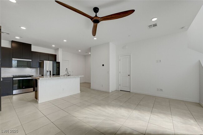 Foto del edificio - 230 Freeport Vw Pl