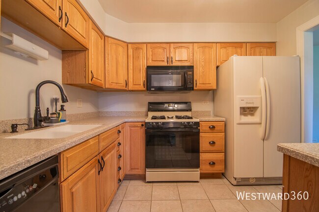 Foto del edificio - 1605 Thames Ct