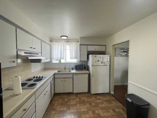 Photo - 204 Catalina Ave House