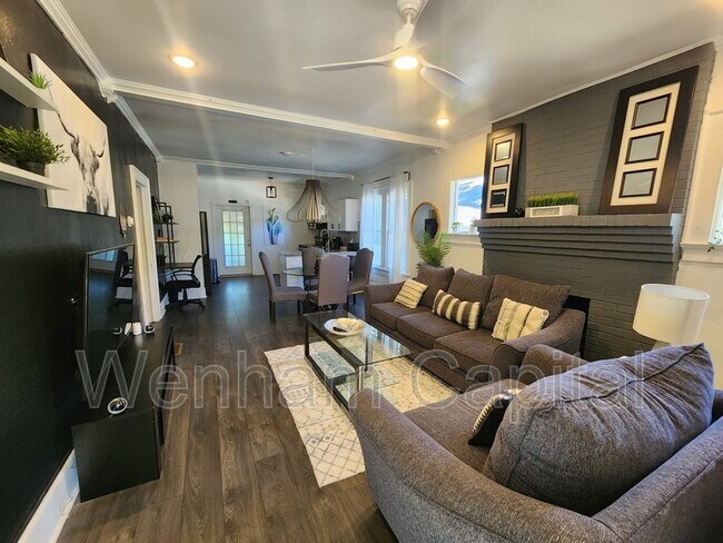 Foto del edificio - 1116 Montreat Ave SW