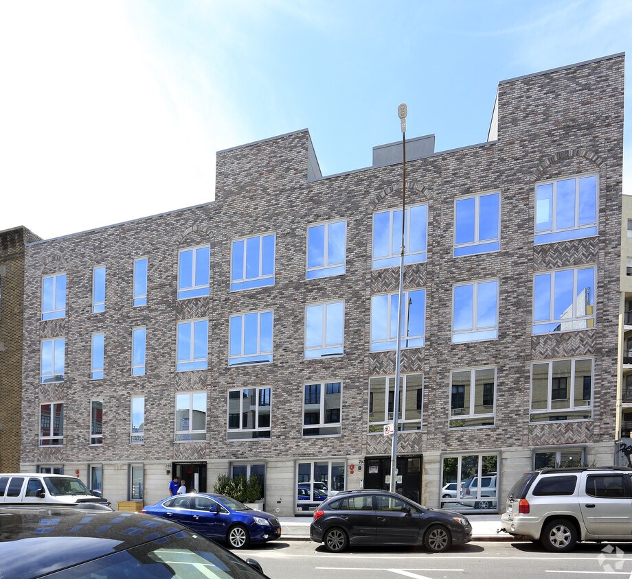 Foto del edificio - 760 Bergen St