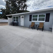 Building Photo - 15414 AVALON Ave