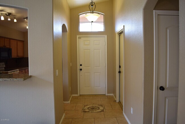 Foto del edificio - 14909 W Lamoille Dr