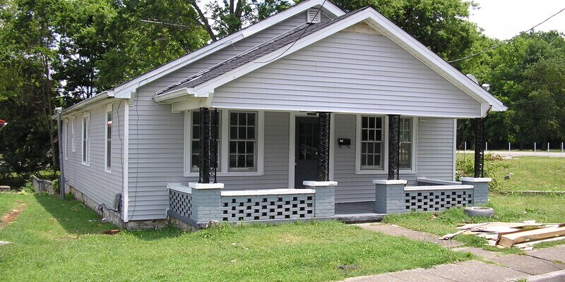 Primary Photo - 410 Woodford Avenue