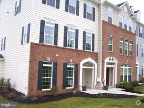 Building Photo - 1 Eagle Ln