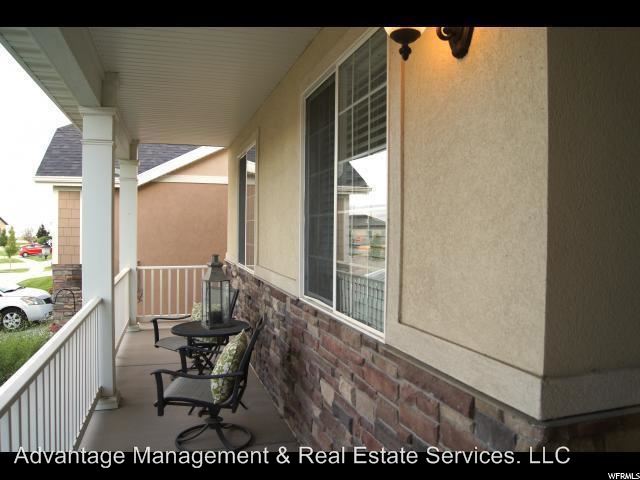 Building Photo - 2441 S Cottage Cv
