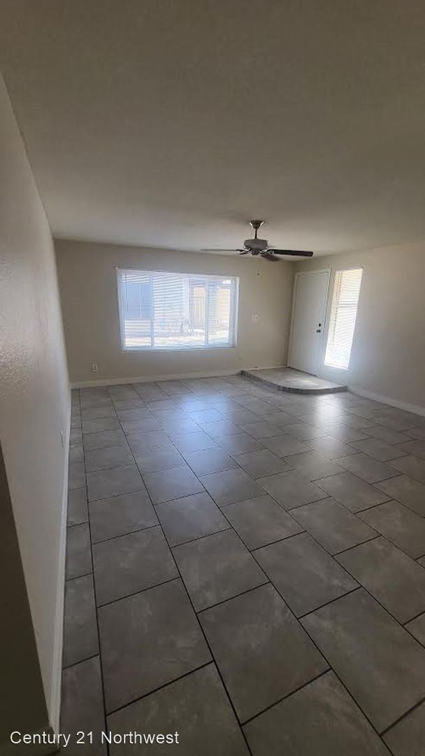 Building Photo - 2 br, 2 bath House - 5122 W Wood Dr