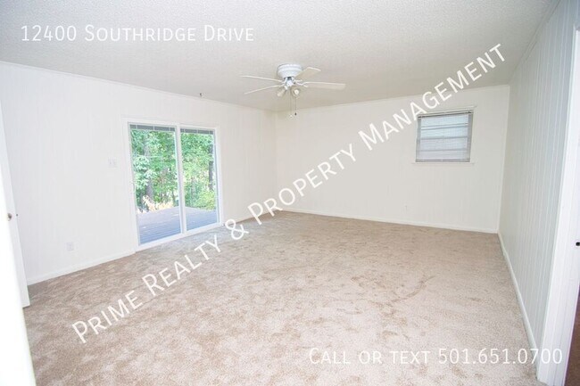 Building Photo - 12400 Southridge Dr