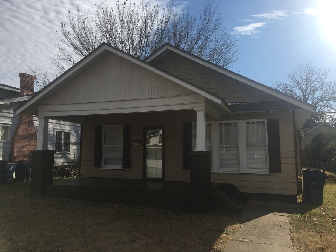 Primary Photo - 610 N. 22ND ST