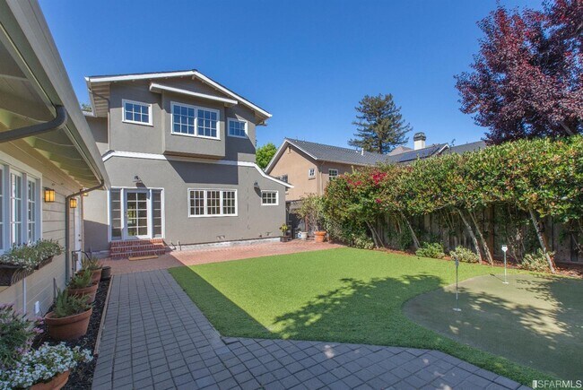 Building Photo - 816 Newhall Rd