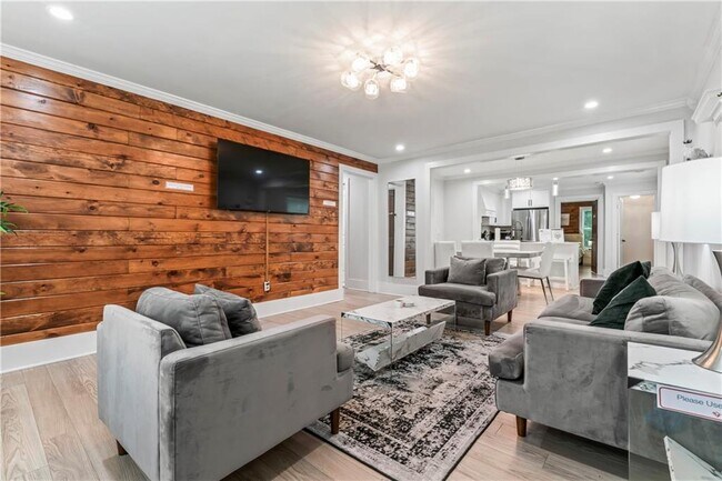 Foto del edificio - 1129 Graymont Dr SW