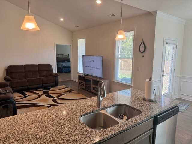 Building Photo - 270 Oak Park Blvd